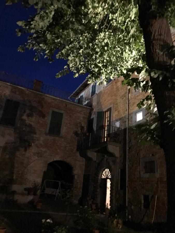Suite Romantica Con Giardino In Dimora Storica - Camera E Appartamento - B&B Palazzo Robicci Castiglion Fiorentino Exteriör bild